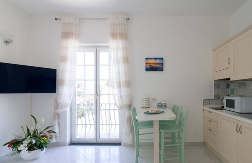 Marina Grande Apartamento | Aquamarine Relaxing Capri Suites - JSuite Smeralda