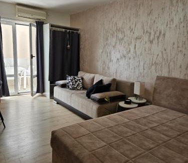 Maini Apartamento | Aquarella 1