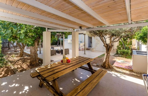 Glyfada Casa | Aquarius - Glyfada Detached House