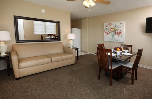 Wildwood Hotel | Aquarius Oceanfront Inn
