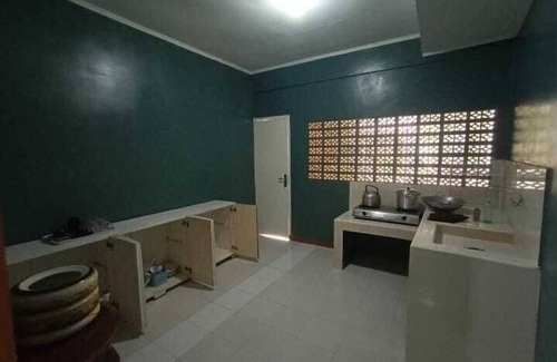 Cisarua Hotel | Aquarius Orange Hotel & Villa