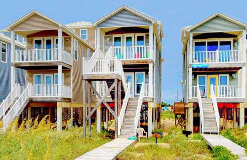 East End Casa | Aquarius