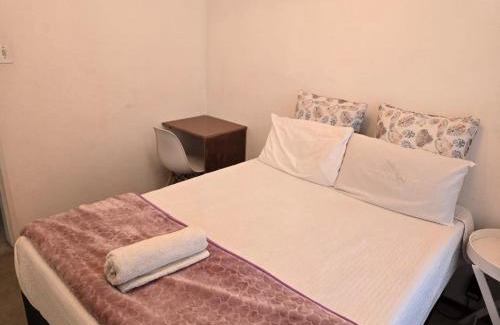 Greater Johannesburg Metropolitan Area Casa | Aquasaints Guest Lodge