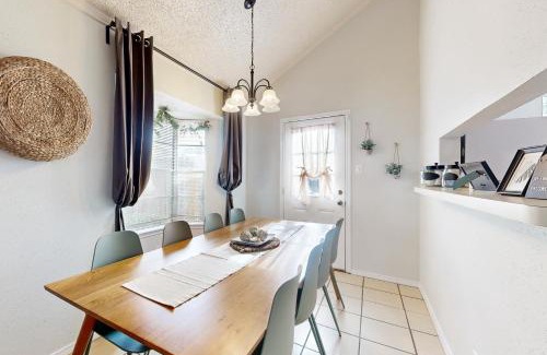 Oak Creek Casa | Aquatic Adventures