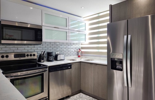 Las Carreras Apartamento | Aquatika Minimalist Penthouse /roof top/ Beach / Pools/ 20 mins to El Yunque