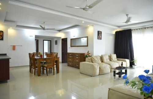 Thiruvananthapuram Apartamento | Aquavista lake view apartment