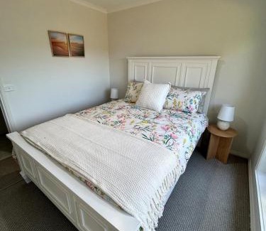 Safety Beach Casa | Aquawaters Beach House - 5 min walk to beach