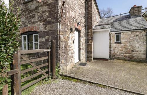 Llanvair Kilgeddin Casa | Aqueduct Cottage