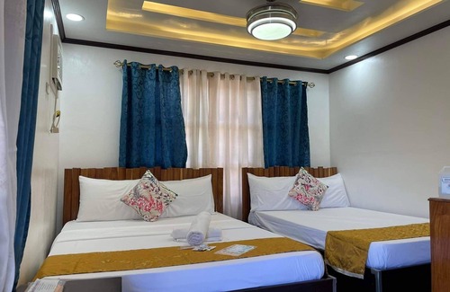 Coron Town Proper Hotel | Aquilah homestay