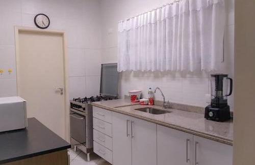 Jardim Vitoria Apartamento | Ar Condicionado - Wi-Fi - Netflix - Garagem - Com Suite