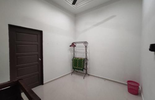 Kampung Sura Masjid Casa | Ar-Rayyan Homestation