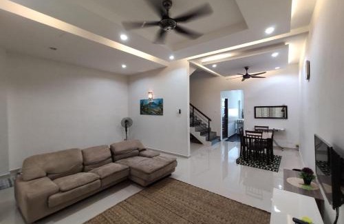 Kampung Sura Masjid Casa | Ar-Rayyan Homestation