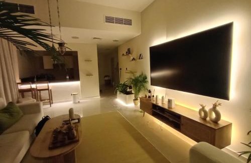 Nad Al Sheba Apartamento | Arabian-Inspired 1BR - Polo Residence Near Burj