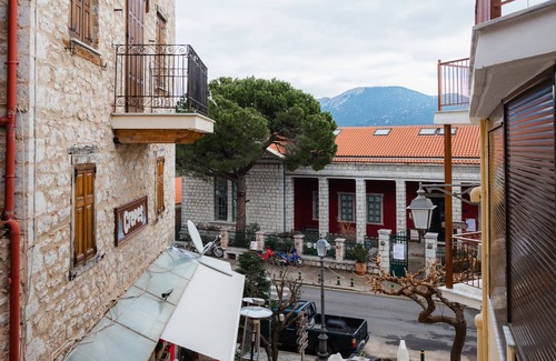 Arachova Condominio | Arachova Condo by Aldia Suites