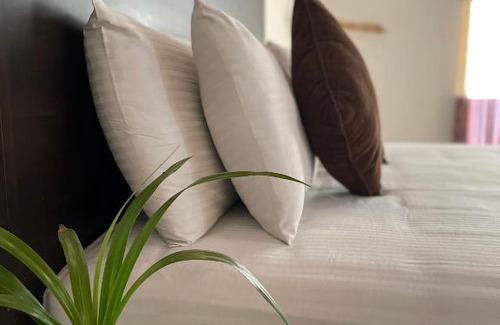 Seeduwa - Katunayake Hotel | Aradhana Airport Transit hotel