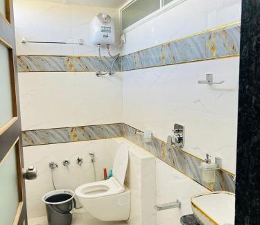 Rajpipla Casa | Aradhya Home Stay nearest by Statue of unity