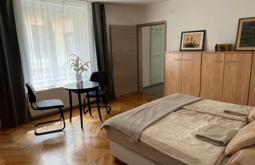 Pecs Apartamento | Aradi 6 Apartman Pécs