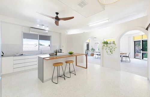 Nightcliff Casa | Arafura Blue Walk Everywhere along the Foreshore
