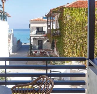 Polichrono Apartamento | Araliki Suites