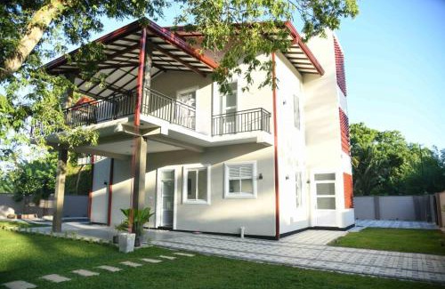 Ranna Cama Y Desayuno | Araliya Villa