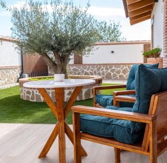Navahermosa Chalet De Esquí | Arandas Village