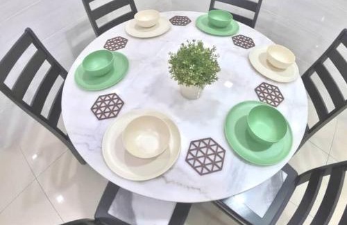 Kampung Ayer Meleleh Casa | Arang Homestay14pax 4room(BBQ)(Kbox)Near to Beach