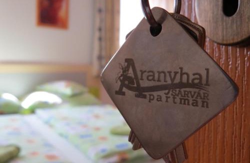 Sarvar Apartamento | Aranyhal apartman
