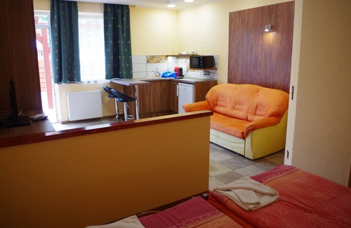 Heviz Apartamento | Aranyhal Apartmanház