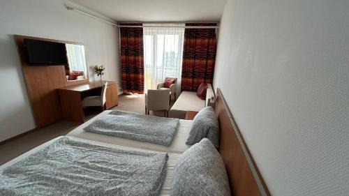 Siofok Aranypart Hotel | Aranypart Szálló-Közösségi Szálláshely