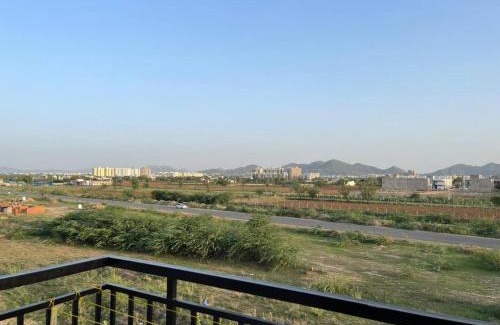 Subhash Nagar Apartamento | Aravalli Stays 2 BHK Apartment