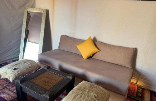 M'Hamid El Ghizlane Otro | Arawan Luxury Desert Camp at Erg Lihoudi