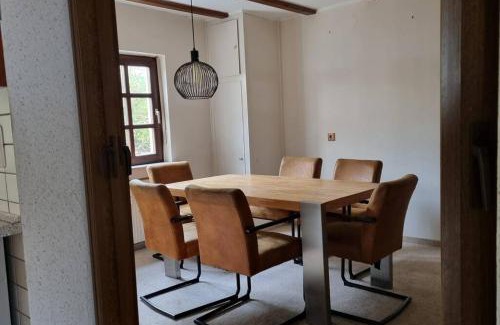 Hoechst Apartamento | Arbeiterwohnung, bis zu 9 Personen, Langzeitmieter, Monteurzimmer