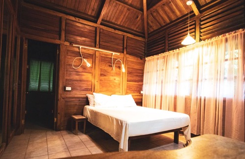 Parlatuvier Cabaña | ~ Arbor ~ Cottage ~