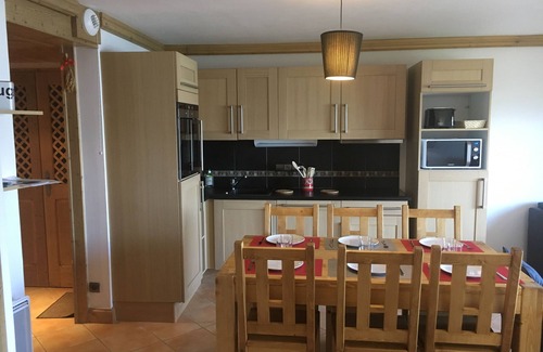 Arc-1800 Apartamento | Arc 1800 Iseran, piscina climatizada, ski-in ski-out, estacionamiento cubierto, amplio balcón