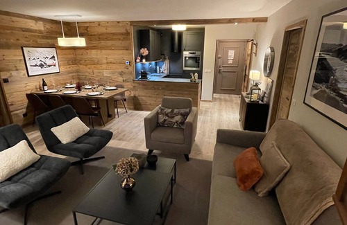 Arc-1950 Apartamento | Arc 1950: Spacious ski-in ski-out apartment, 4-6 pax