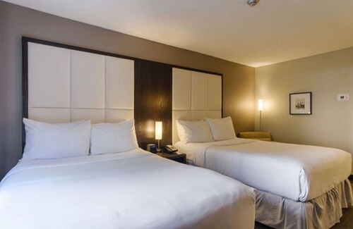 Byward Market - Parliament Hill Hotel | Arc The Hotel