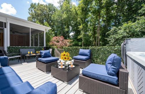 Kernersville Apartamento | Arcade, Ping Pong, Hot Tub, Gas Grill, & King Bed