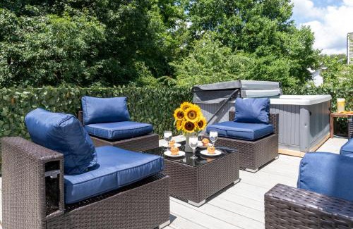 Kernersville Apartamento | Arcade, Ping Pong, Hot Tub, Gas Grill, & King Bed