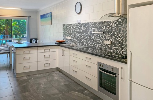 Arcadia Apartamento | Arcadia Beach Unit 3 - Beachfront Holiday