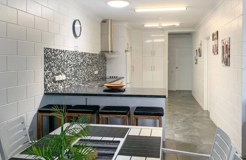 Arcadia Apartamento | Arcadia Beach Unit 3 - Beachfront Holiday