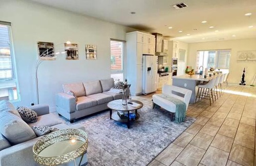 Arcadia Apartamento | Arcadia Best for Family 4b3.5b SPACIOUS TOWNHOUSE
