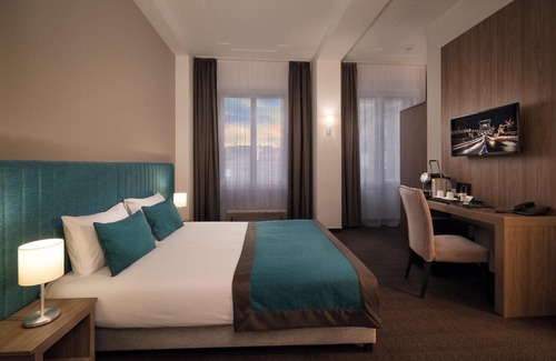 Erzsebetvaros Hotel | Arcadia Hotel Budapest