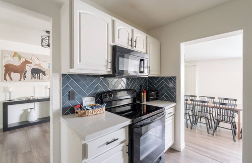Camelback East Casa | Arcadia Oasis, 4BR Ranch w/Private Pool & Den