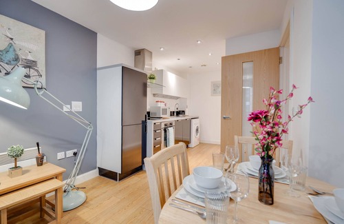 Theatreland Birmingham Apartamento | Arcadian Apartment with Balcony