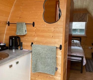 Carndonagh Apartamento | Arch Pod & Hot Tub