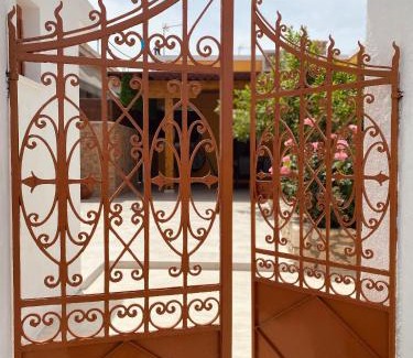 Archangelos Apartamento | Archangelos Family House