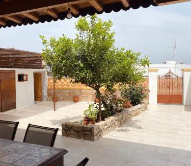 Archangelos Apartamento | Archangelos Family House