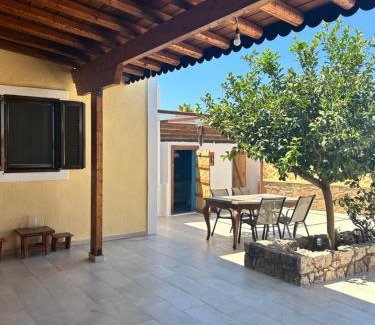 Archangelos Apartamento | Archangelos Family House