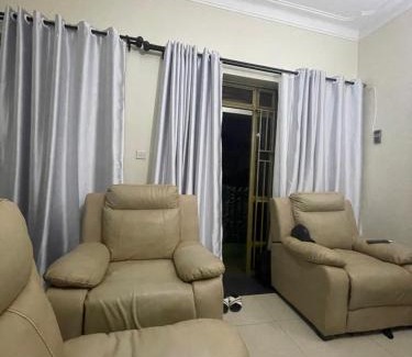Bukoto Apartamento | Arches Close apartment