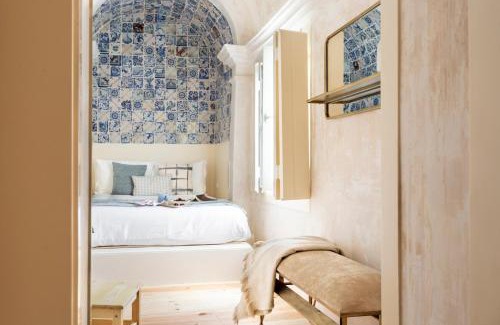 Santa Maria Maior Casa | Archi-Pelago Alfama Design Suites Guesthouse